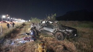 Nieto de Galaverna y un policía protagonizan accidente fatal en Caacupé