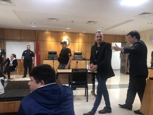 Presidente del Congreso reitera que Mbururú tiene 45 días para conseguir autorización judicial y jurar - Política - ABC Color