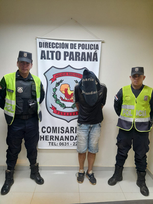 Detienen a forajido de la Justicia con una moto indocumentada - La Clave