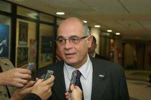 López Perito ve "marcadísima" concentración de poder del cartismo - Portal Digital Cáritas Universidad Católica