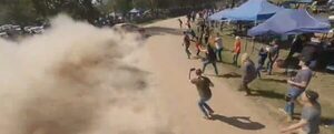 Polis y fiscales contra mirones del Rally: “Se exponen para sacar fotos”