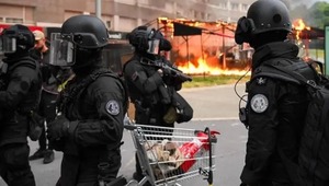 Protestas en Francia: no hay reportes de paraguayos afectados | 1000 Noticias