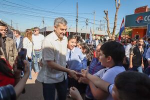 Jornada de Gobierno en Atyrá con nueva oficina del CAH y mejoras en hospital básico - .::Agencia IP::.