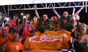 Versus / Juan José Zapag gozó el triunfo de su equipo en el Transchaco Rally