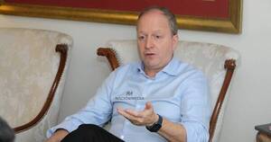 La Nación / Compromiso está en hacer las reformas y no sólo presentar proyectos, afirma Fernández Valdovinos