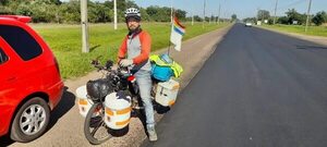 Vino en bicicleta desde Perú y quedó encantado con la hospitalidad de la gente - Nacionales - ABC Color