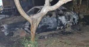 La Nación / Hombre muere calcinado dentro de un vehículo en Fernando de la Mora