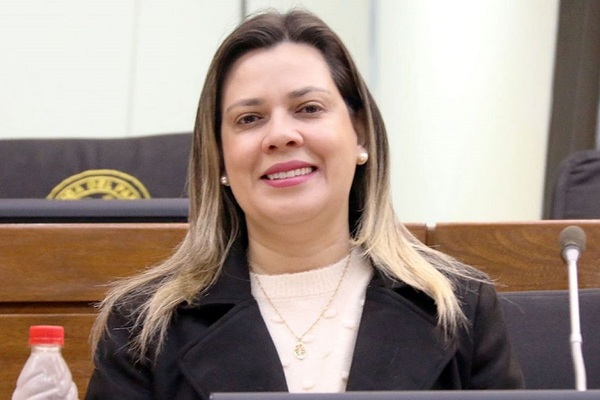 Diputada promete retribuir confianza de electores con trabajo