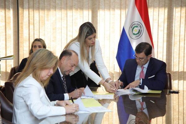 Ovelar y Salomón realizan corte administrativo - ADN Digital