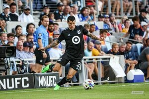 Versus / Alan Benítez podría volver a Cerro Porteño