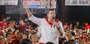 El nuevo Congreso paraguayo con amplia mayor铆a oficialista espera la asunci贸n de Santiago Pe帽a - Revista PLUS