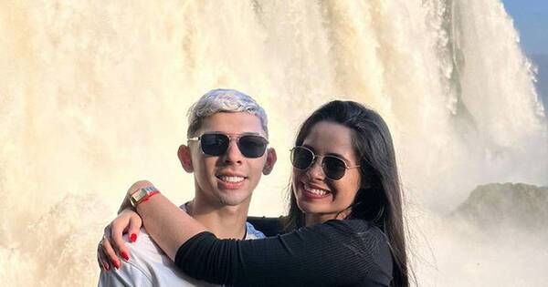 La Nación / ¡Escapada romántica! Julio Enciso y su novia visitaron las cataratas del Iguazú