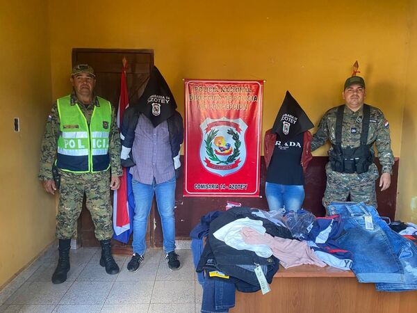 Pareja de descuidistas cae en redes policiales | Radio Regional 660 AM