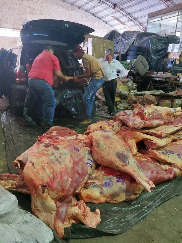 Video: incautan seis toneladas de carne de contrabando proveniente de Argentina - ABC en el Este - ABC Color
