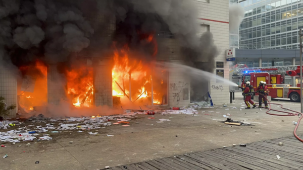 Francia: m谩s de mil millones de euros en da帽os por los disturbios de la 煤ltima semana - Revista PLUS