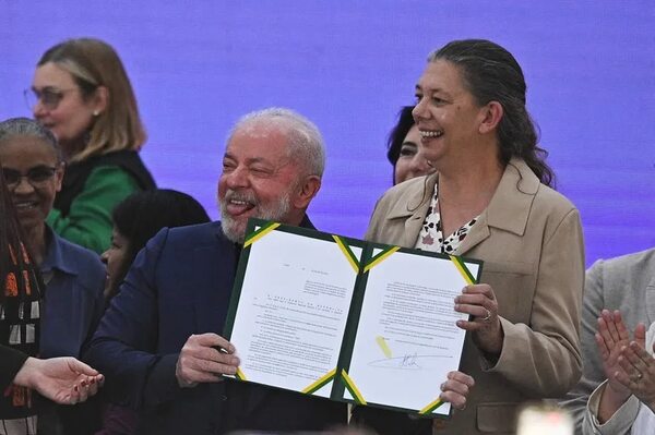 Lula da Silva sanciona ley que establece paridad salarial entre hombres y mujeres en Brasil - Mundo - ABC Color