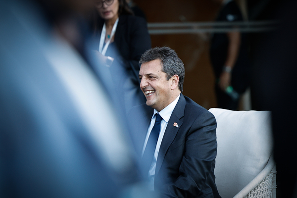 Ministros de Economía del Mercosur dialogan sobre el uso de monedas locales - MarketData
