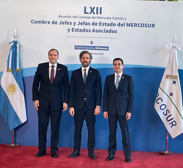 Tratados pendientes avanzan en la Cumbre del Mercosur, destaca Ramírez Lezcano - ADN Digital