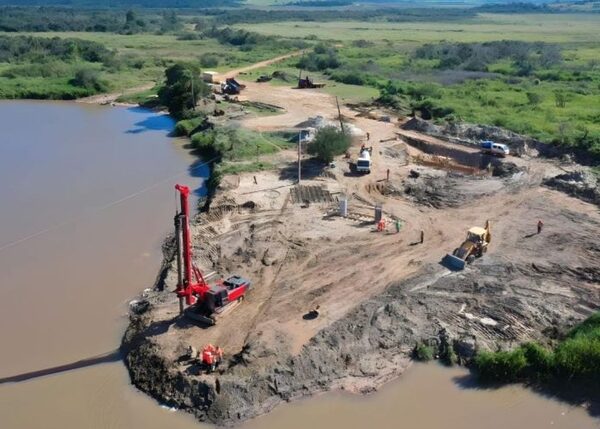 Avanza la construcción del puente que conectará Mallorquín y San Cristóbal
