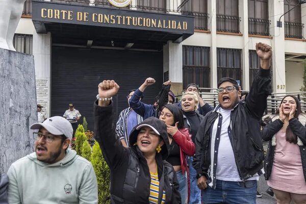 La presión crece en Guatemala para que se respeten los resultados de las elecciones - Mundo - ABC Color