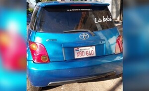 Embarazada resulta lesionada en accidente en la rotonda Oasis