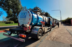 Sequía en Montevideo hace que salga agua salada de las canillas