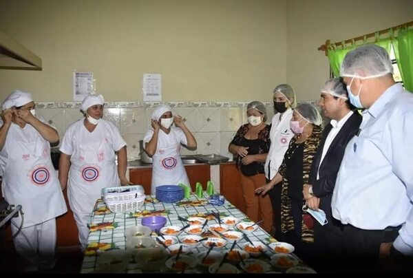 Almuerzo escolar en Itauguá retrasado debido a la burocracia - Nacionales - ABC Color