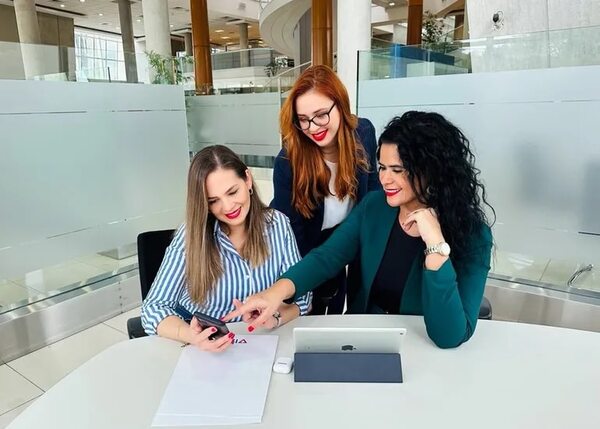 Visión busca constantemente mejorar experiencia del cliente - Empresariales - ABC Color
