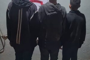 Detienen a joven y dos menores de edad que intentaron asaltar a motociclista