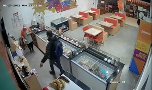 Luque: Joven es detenido en la vía pública, luego de asaltar una heladería - trece