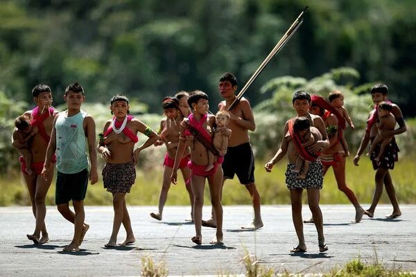 Gobierno brasileño debe actuar ante riesgo de genocidio contra los indígenas, según experta de la ONU - Mundo - ABC Color