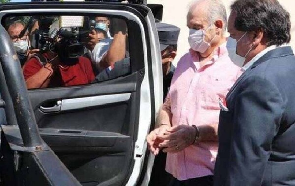 Ordenan embargar cuentas de la familia de González Daher – Prensa 5