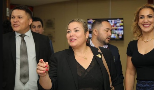 Decretan prisión de supuesto agresor de senadora de Cruzada Nacional - ADN Digital