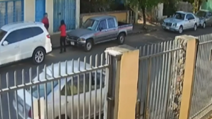 Asunción: “Fueron 4 minutos de pelea”, relata la policía que se enfrentó a asaltante.