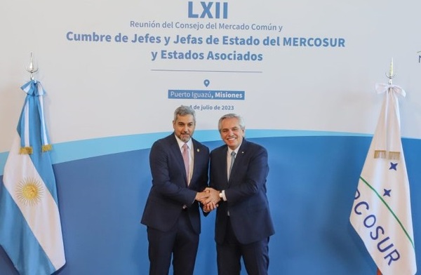 Arranca reunión de mandatarios del Mercosur en Puerto Yguazú
