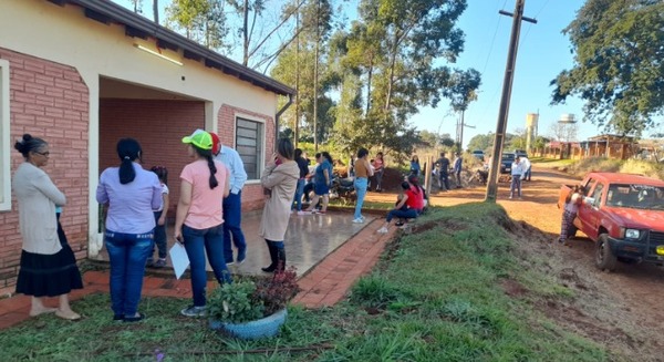 DENUNCIAN A DOCENTE POR PRESUNTO ABUSO A UNA ALUMNA EN CAPITÁN MEZA