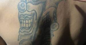 La Nación / Tatuajes de payasos lo delataron: detuvieron a hombre del PCC buscado en Brasil