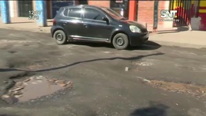 MRA: Hay más baches que asfalto - SNT
