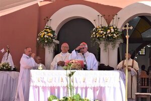 Cardenal Martínez instó a seguir el ejemplo de servicio del padre Julio Duarte Ortellado, en aniversario de su muerte - Nacionales - ABC Color