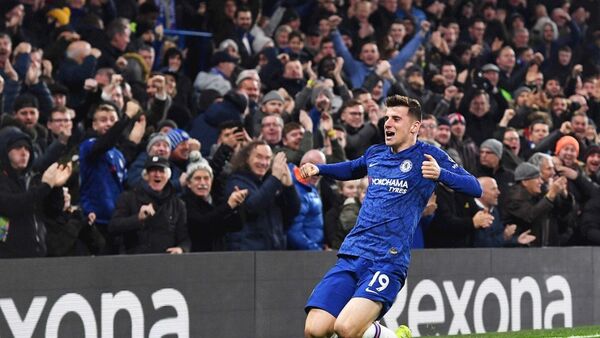 Mount confirma su marcha del Chelsea, rumbo al Manchester United