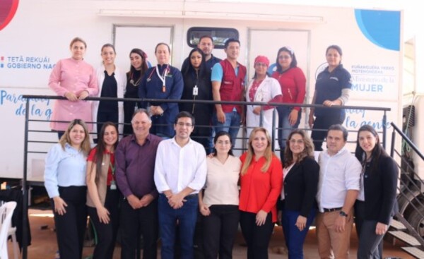 Más de 400 servicios gratuitos recibieron mujeres de Alto Paraná