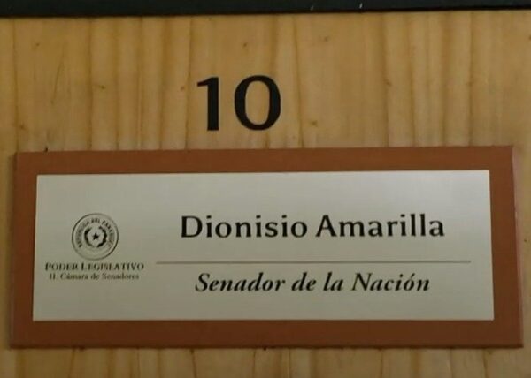 Kattya González pide oficina 108 del Senado tras rechazo de Dionisio Amarilla de ocuparla · Radio Monumental 1080 AM