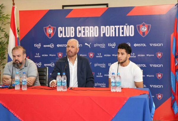El duro mensaje de Juan José Zapag a un opositor: "Vividor eterno"