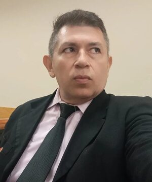 Ordenan la captura de mujer que golpeó a su hija de un año y seis meses en Yuty - Policiales - ABC Color