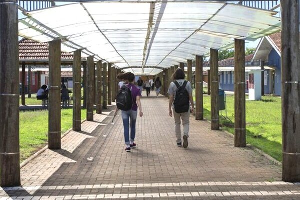 UNILA abre inscripción a interesados para 25 carreras