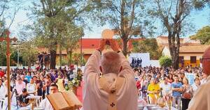 La Nación / Ybycuí: religiosos peregrinaron en el 80 aniversario de muerte del padre Julio César Duarte