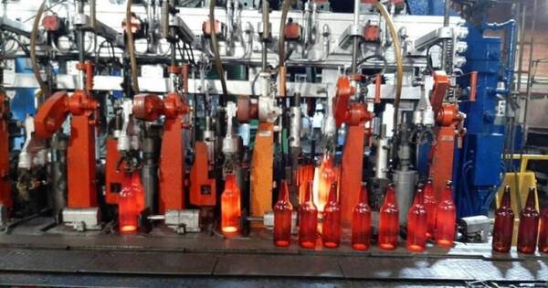 La Nación / Industria de botellas de vidrios reciclados presentó proyecto