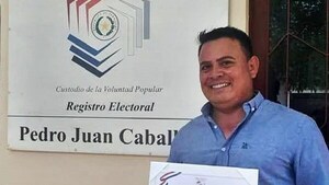 SICARIOS MATAN A TIROS A CONCEJAL DE CAPITÁN BADO AL TÉRMINO DE SESIÓN