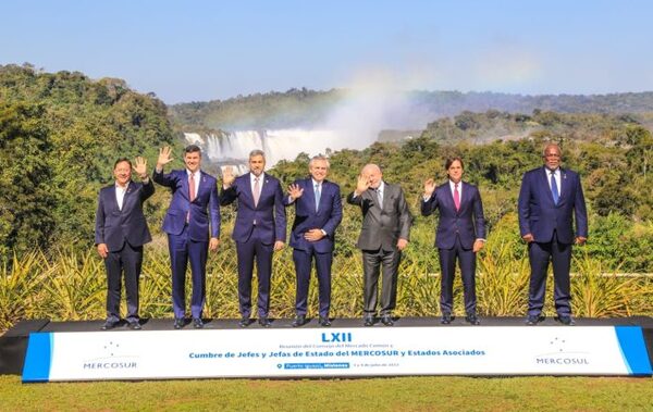 MERCOSUR RENUEVA COMPROMISO CON LA DEMOCRACIA Y FORTALECIMIENTO DE AGENDA ECONÓMICA
