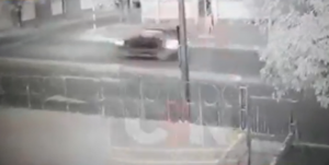 Corrió de delincuente y fue atropellada - C9N
